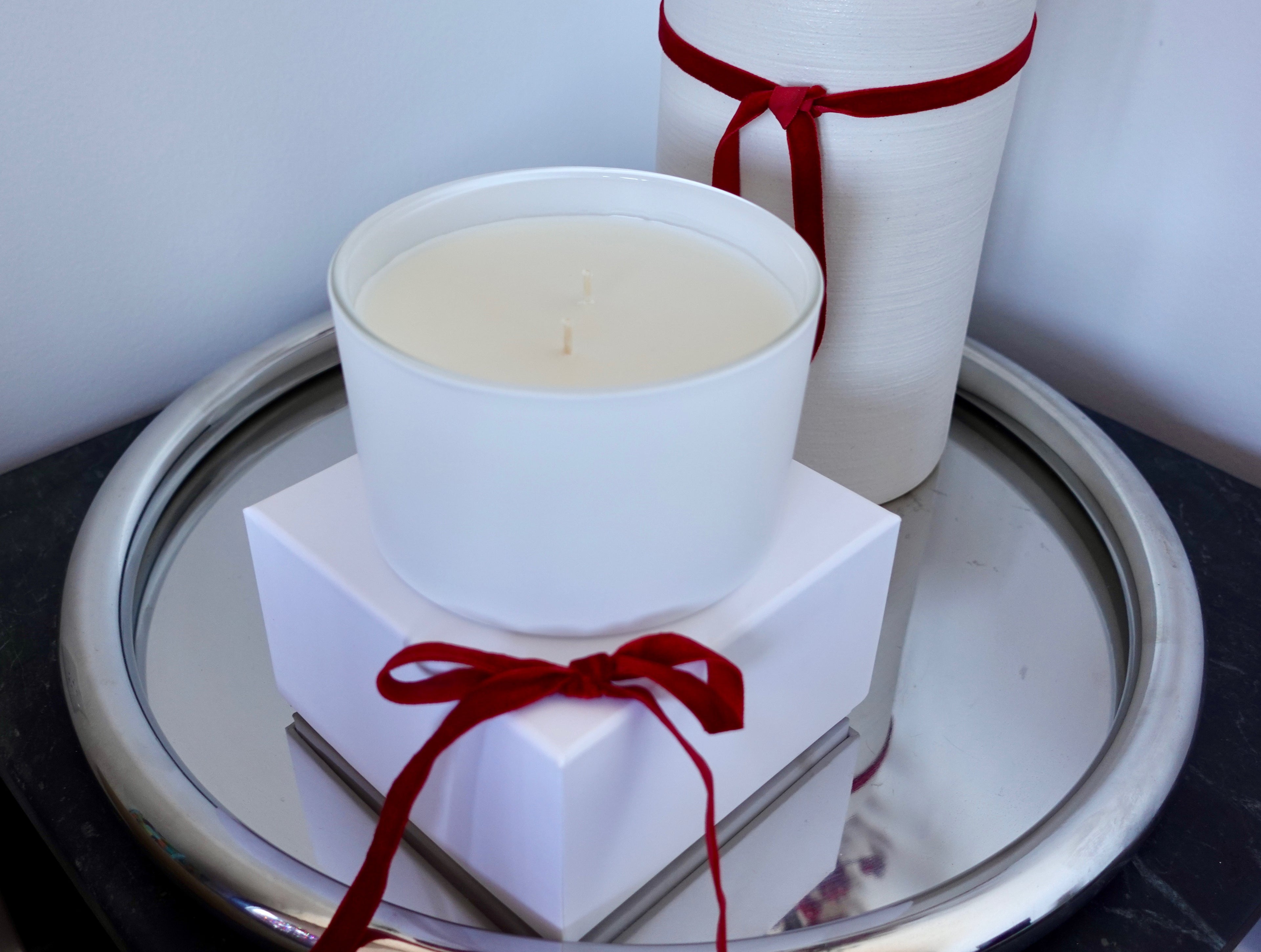 The Naughty Candle (LIMITED EDITION)