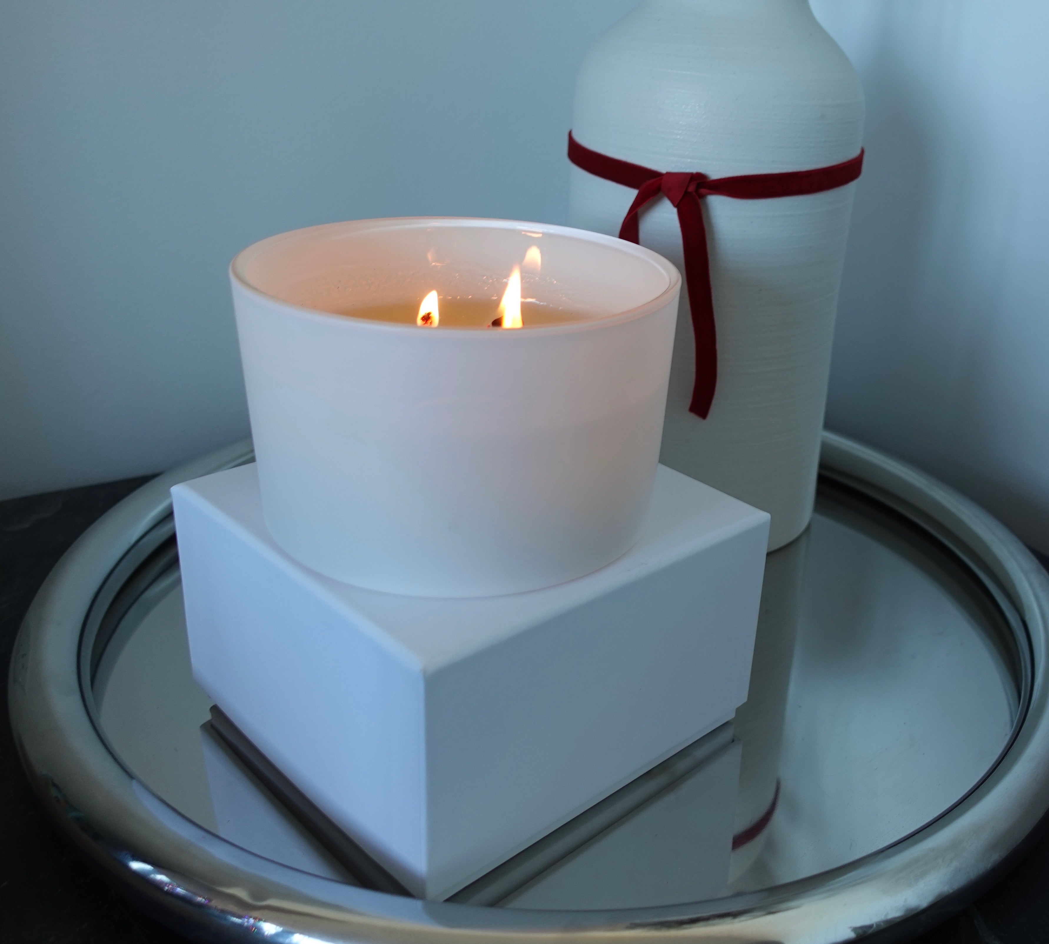 The Naughty Candle (LIMITED EDITION)